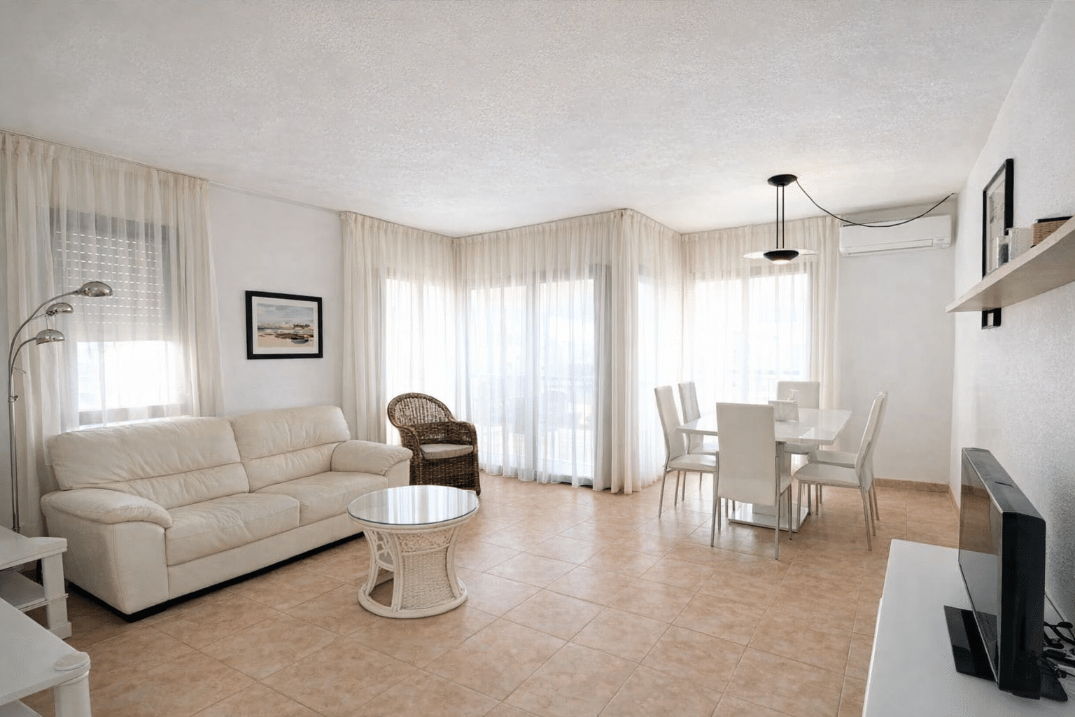 Location vacances Espagne : Sara - Calafell. Salon