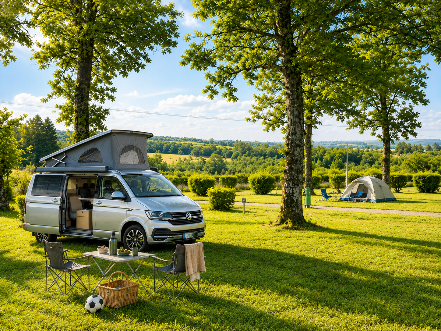 Camping ULVF O'aka - Emplacement Camping Tente Van dans le Lot (Leyme)