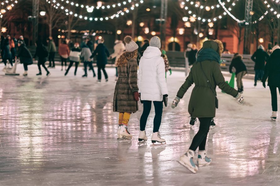Activité Patinage en hiver dans le village de Saint-Lary-Soulan (Pyrénées) / Vacances ULVF Les Ramondies