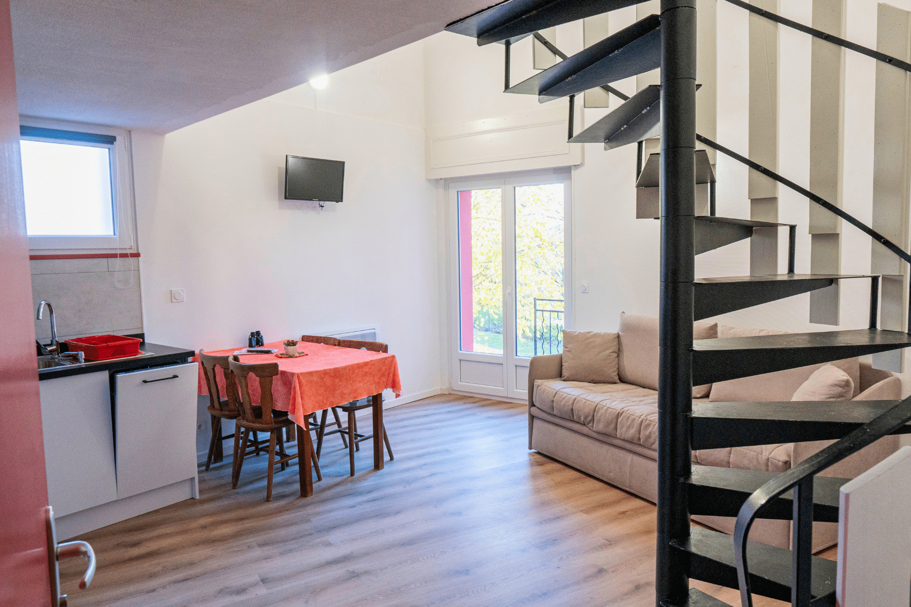 La Petite Pierre - GITE 4personnes - Salon - Avec terrasse